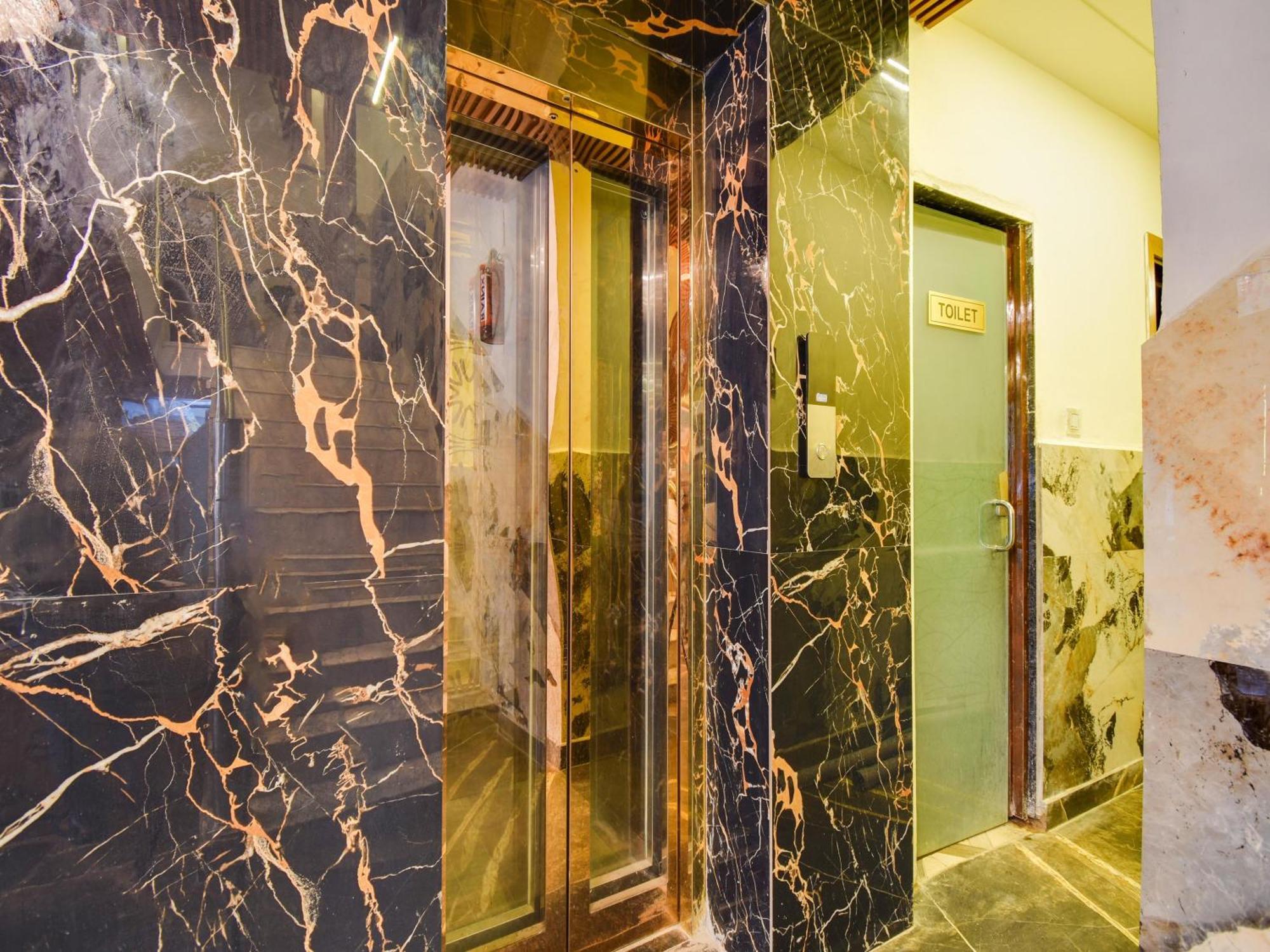 Hotel O Double Rr ニューデリー エクステリア 写真